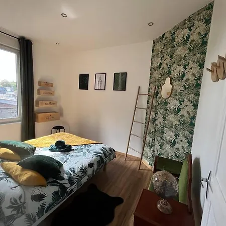 Beautiful With Perfect Location Apartment
